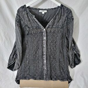 PLUS SIZE Solitaire Blouse